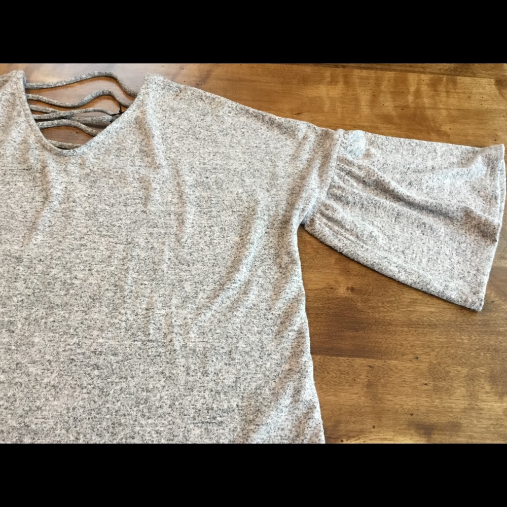 Brushed knit bell sleeve top by Coin 1804 USA